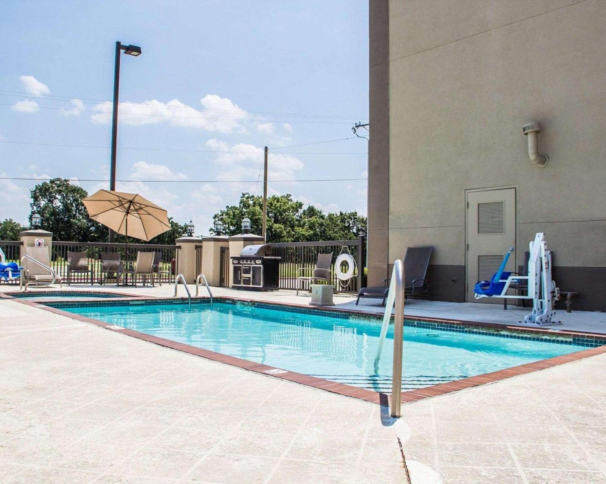 Comfort Suites Mcalester Exterior photo